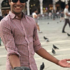 Meet your Posher, Vivek